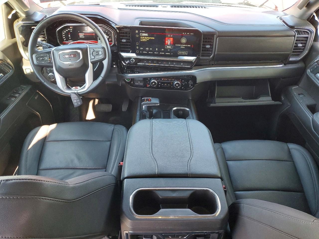 2025 GMC SIERRA K1500 SLT photo 15