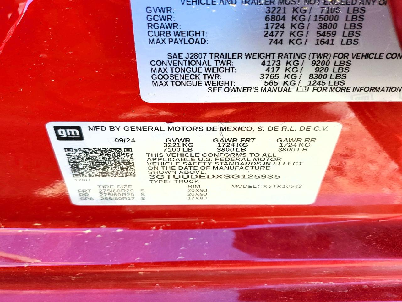 2025 GMC SIERRA K1500 SLT photo 23