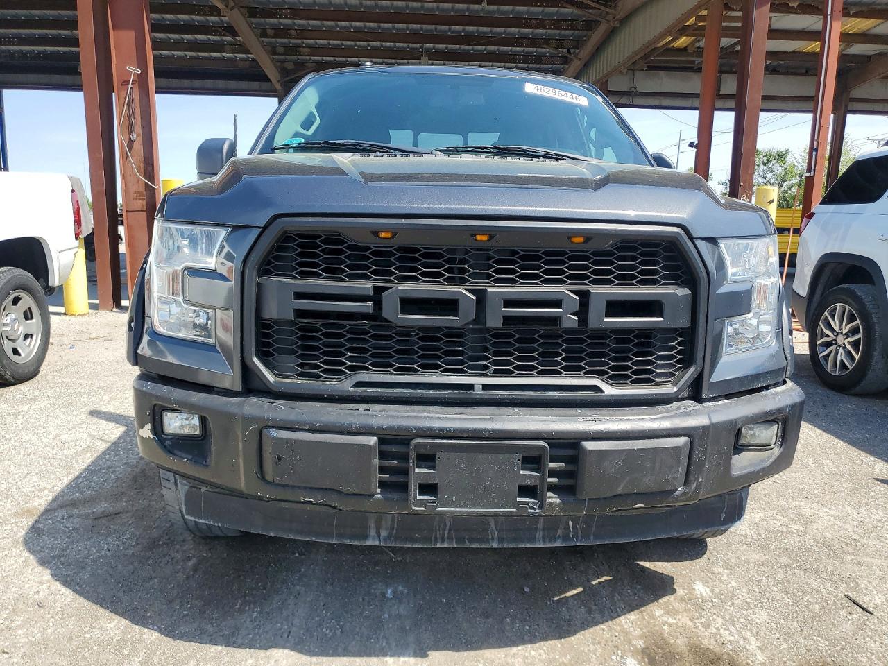 2017 FORD F150 SUPERCREW photo 13