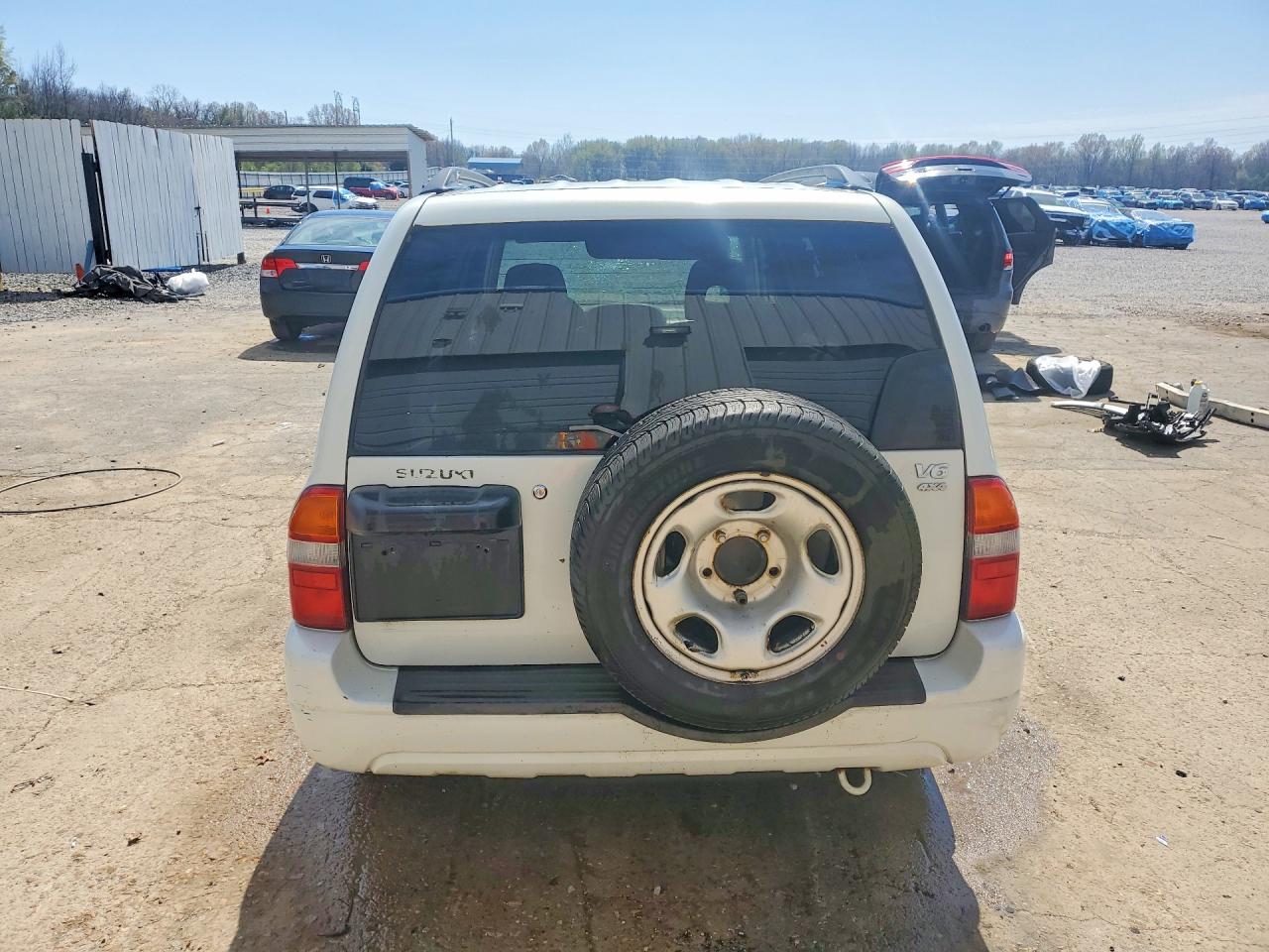 2003 SUZUKI XL7 PLUS photo 6