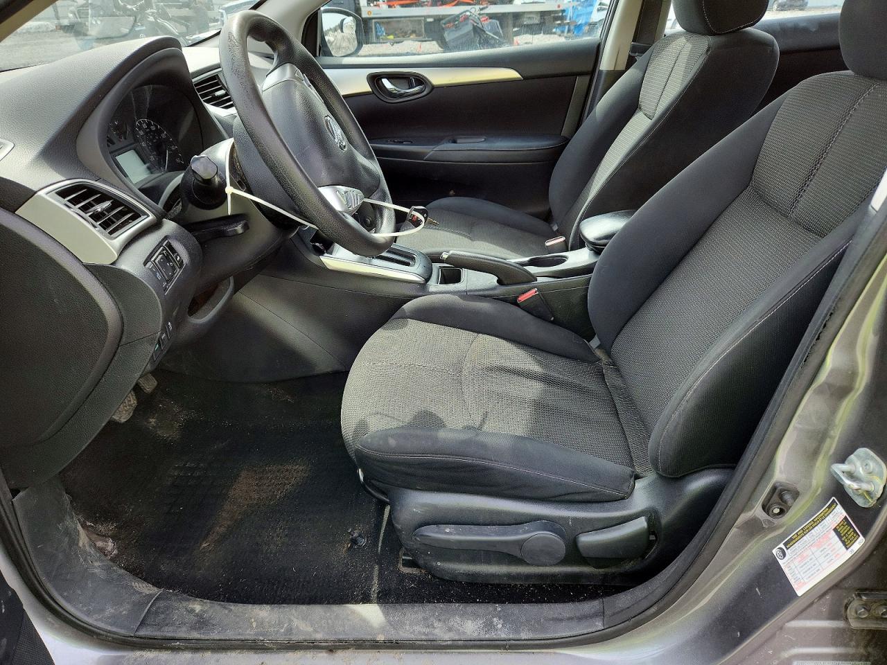 2017 NISSAN SENTRA S photo 19