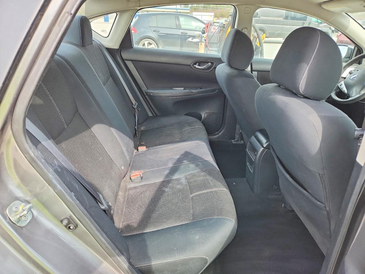 2017 NISSAN SENTRA S photo 28