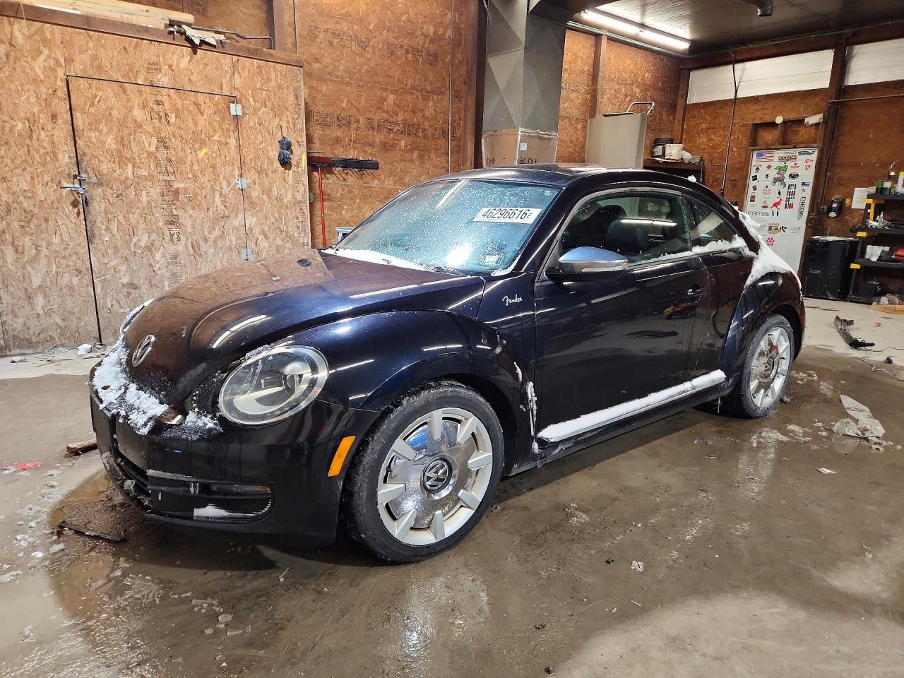 2013 VOLKSWAGEN BEETLE
