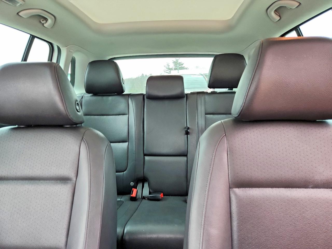 2017 VOLKSWAGEN TIGUAN WOLFSBURG photo 19