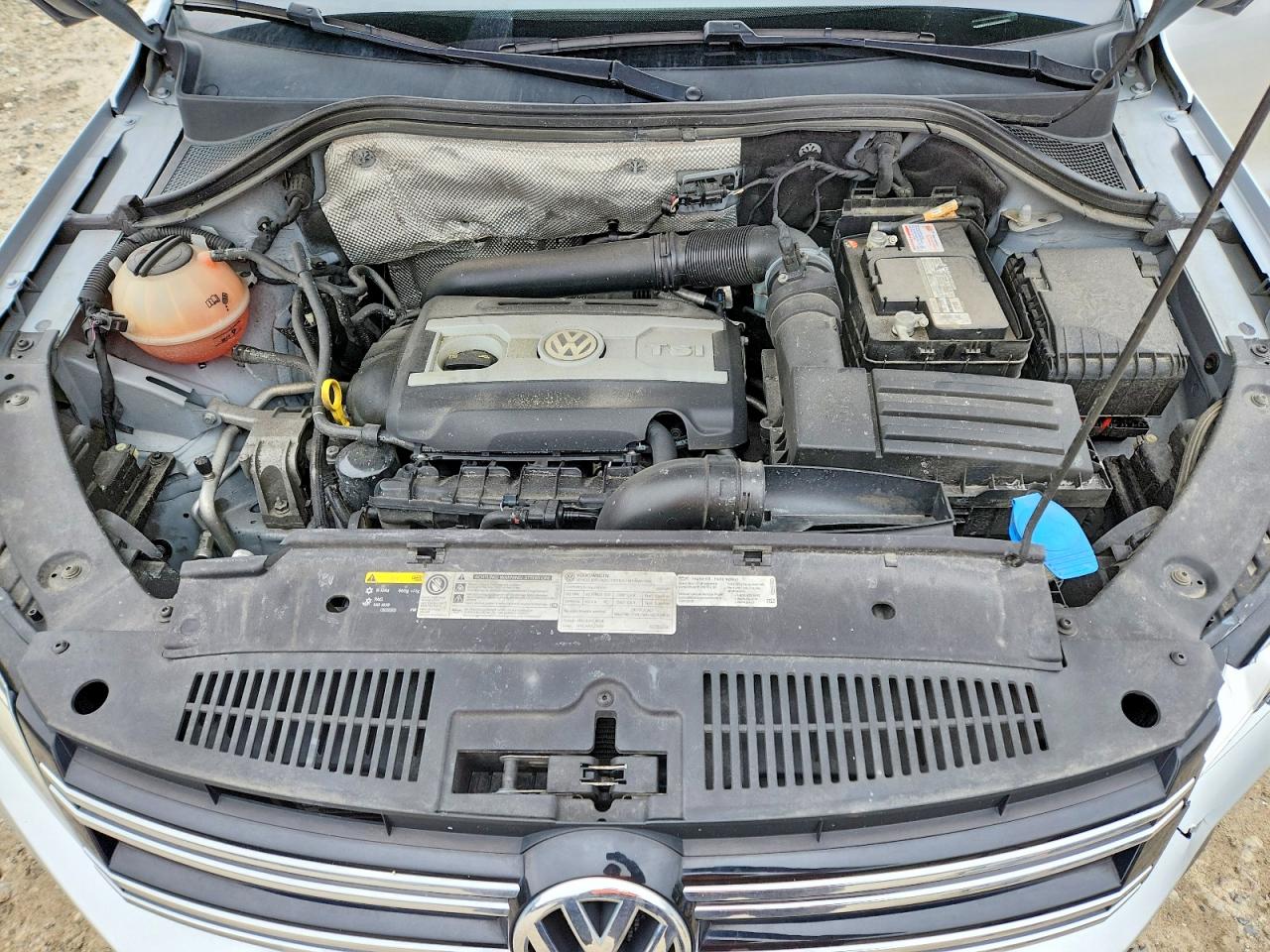 2017 VOLKSWAGEN TIGUAN WOLFSBURG photo 23