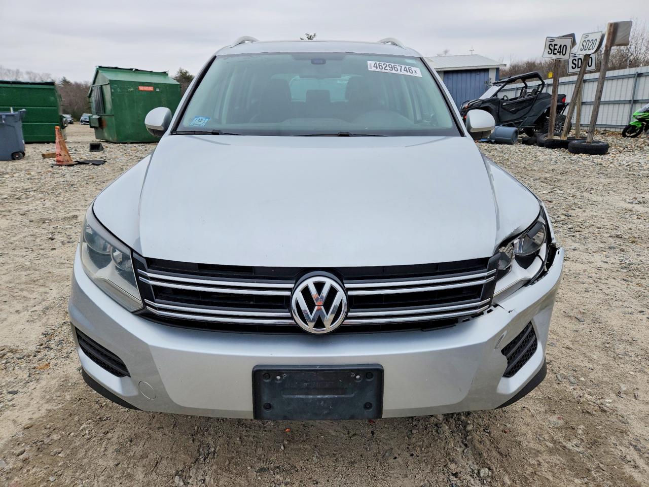 2017 VOLKSWAGEN TIGUAN WOLFSBURG photo 9