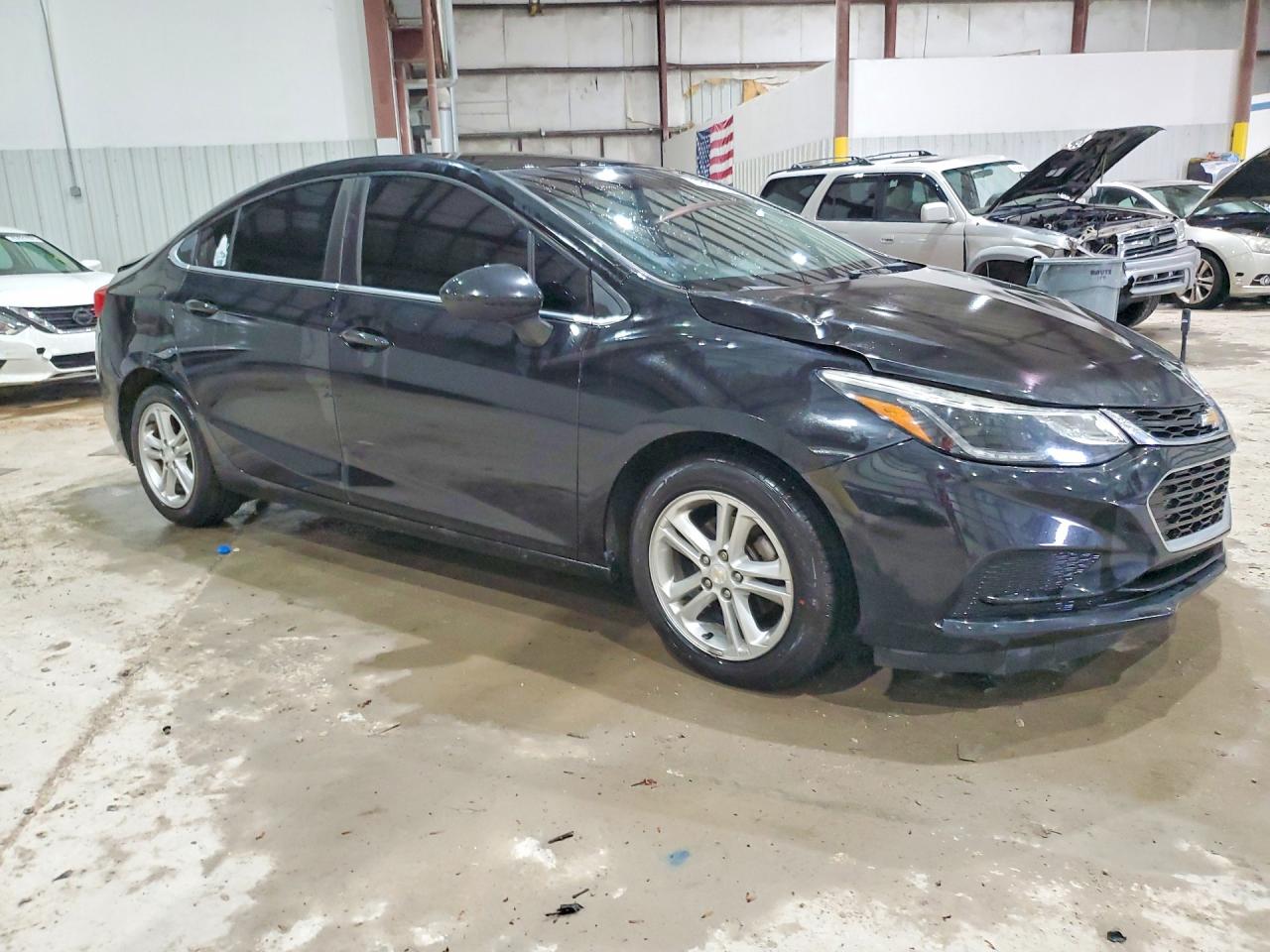 2017 CHEVROLET CRUZE LT photo 7
