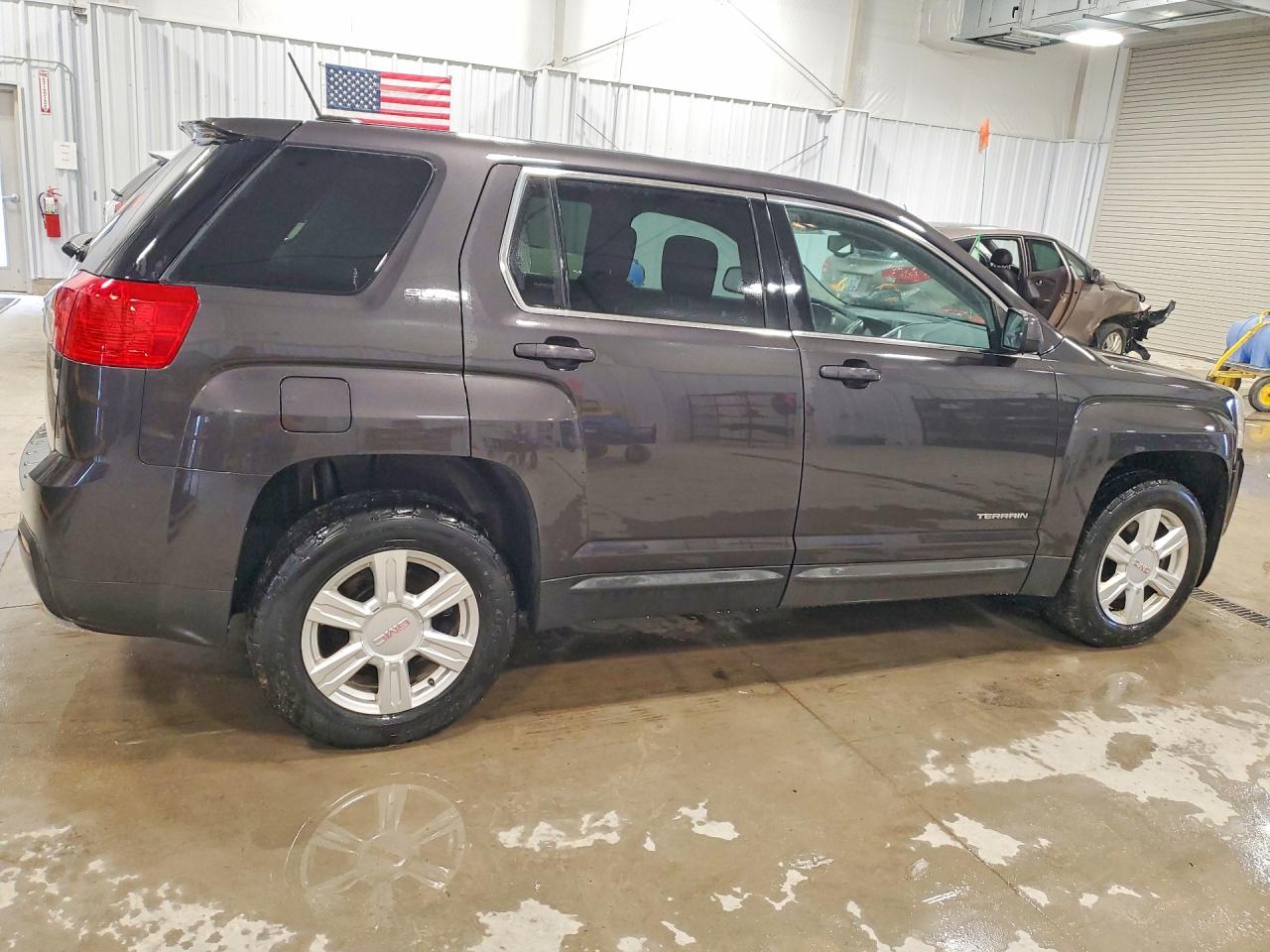 2015 GMC TERRAIN SLE photo 5