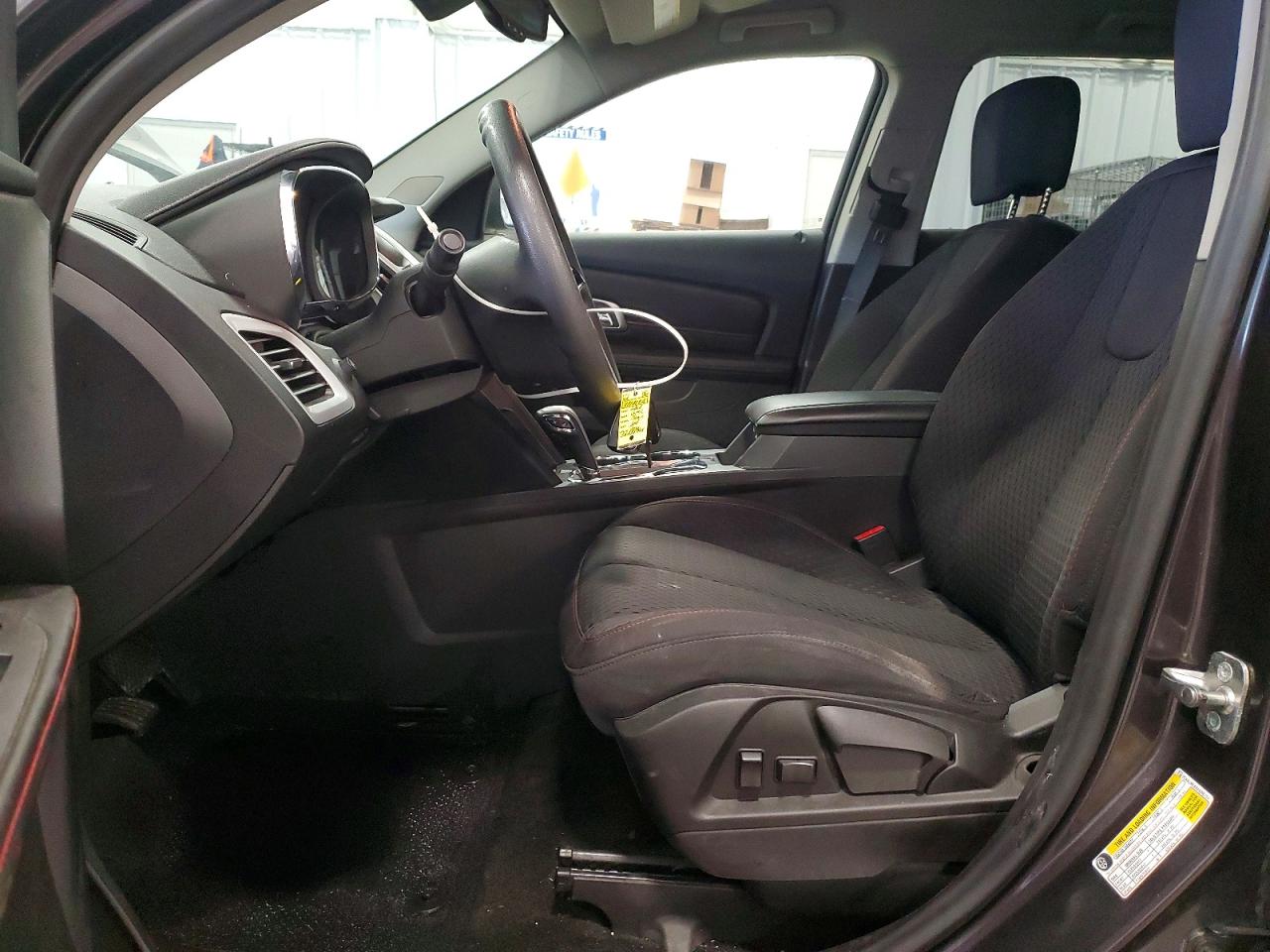 2015 GMC TERRAIN SLE photo 13