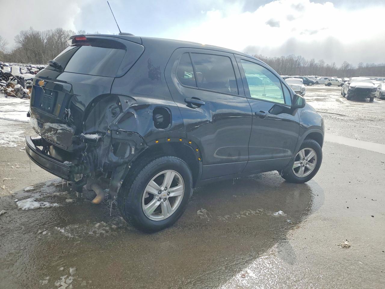 2020 CHEVROLET TRAX LS photo 5