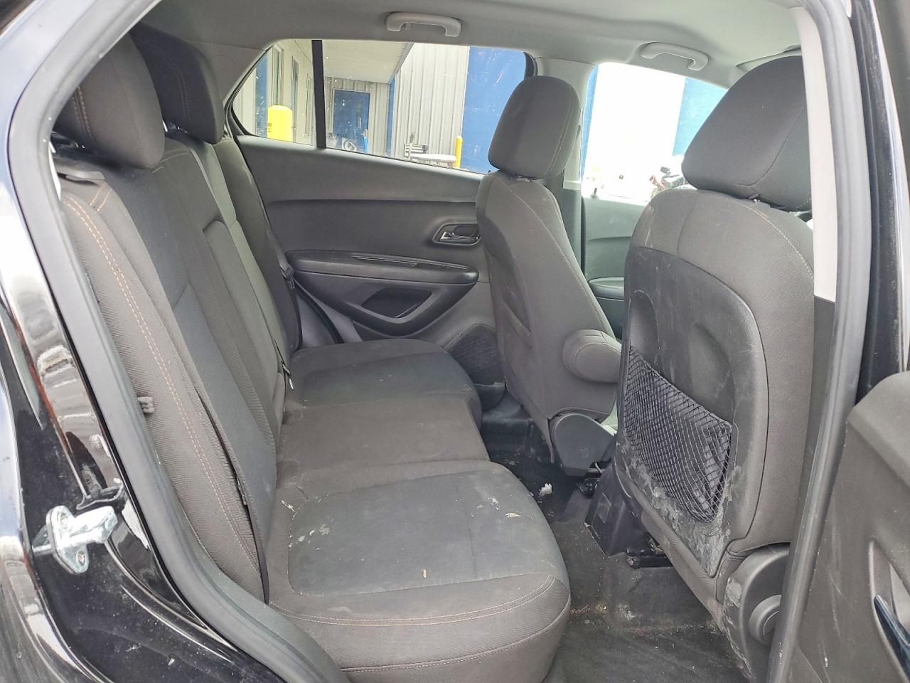 2020 CHEVROLET TRAX LS photo 21