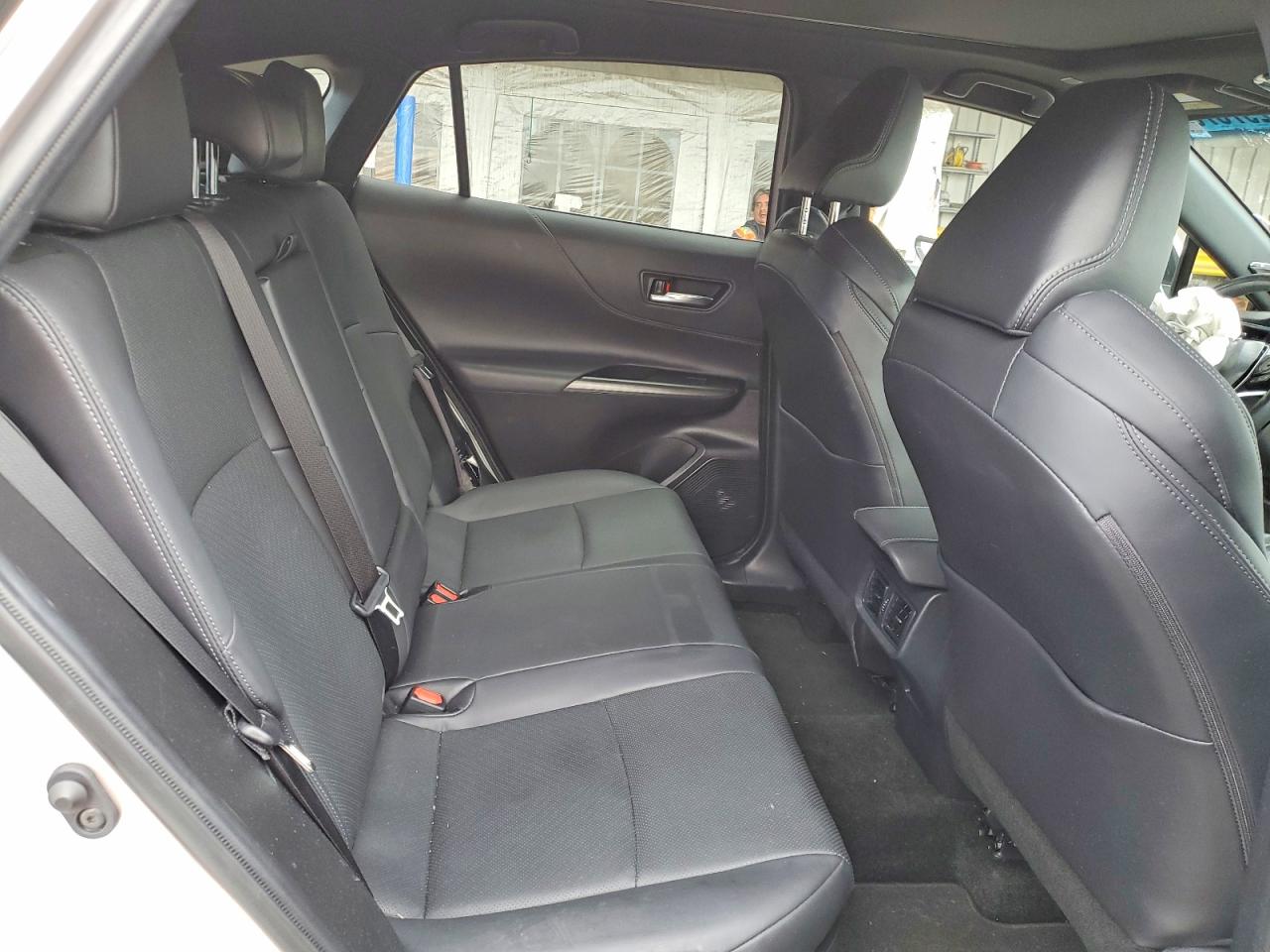 2023 TOYOTA VENZA LIMITED photo 10