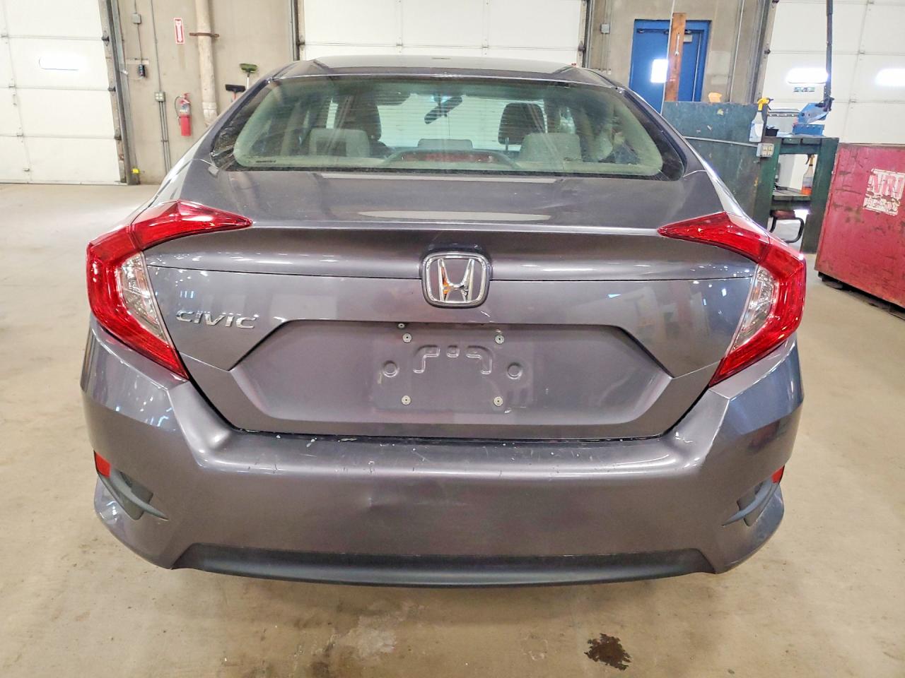 2017 HONDA CIVIC LX photo 11