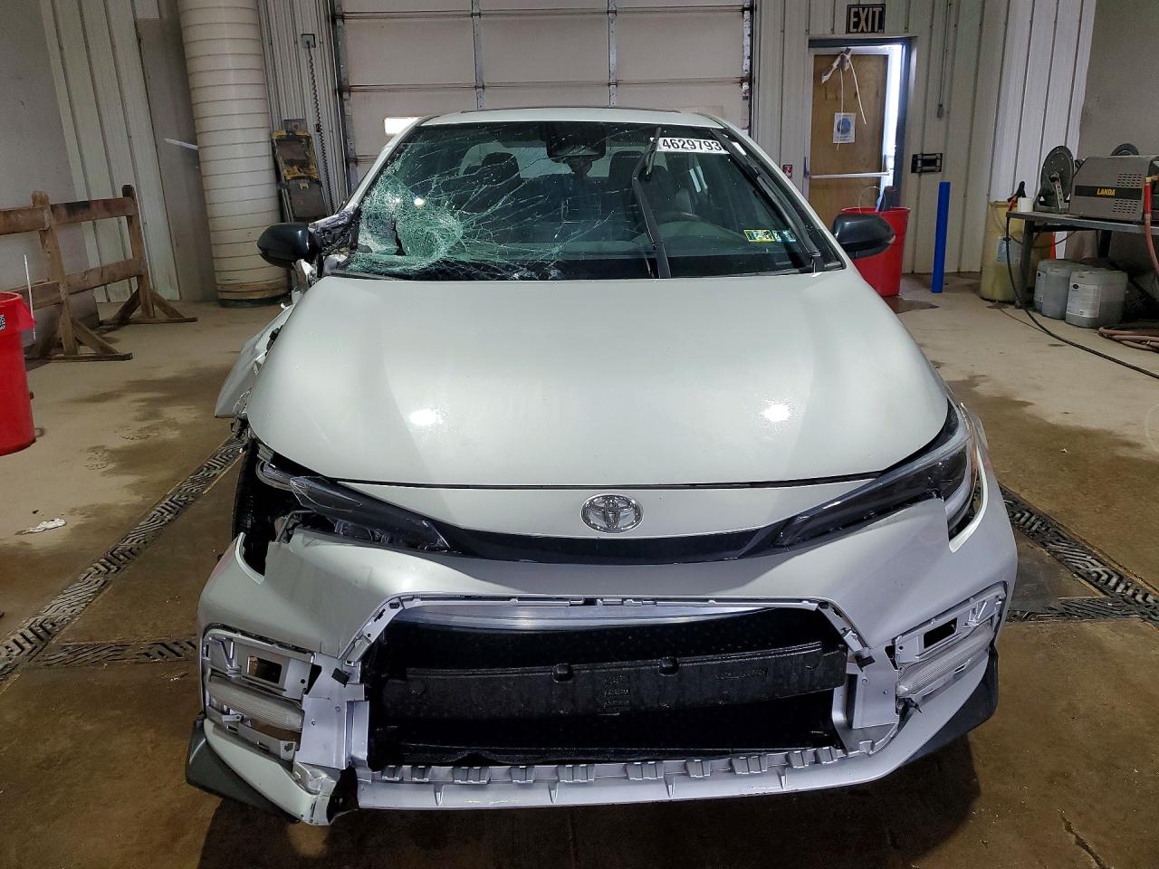 2024 TOYOTA COROLLA SE photo 9