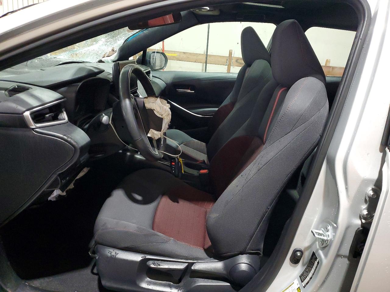 2024 TOYOTA COROLLA SE photo 13