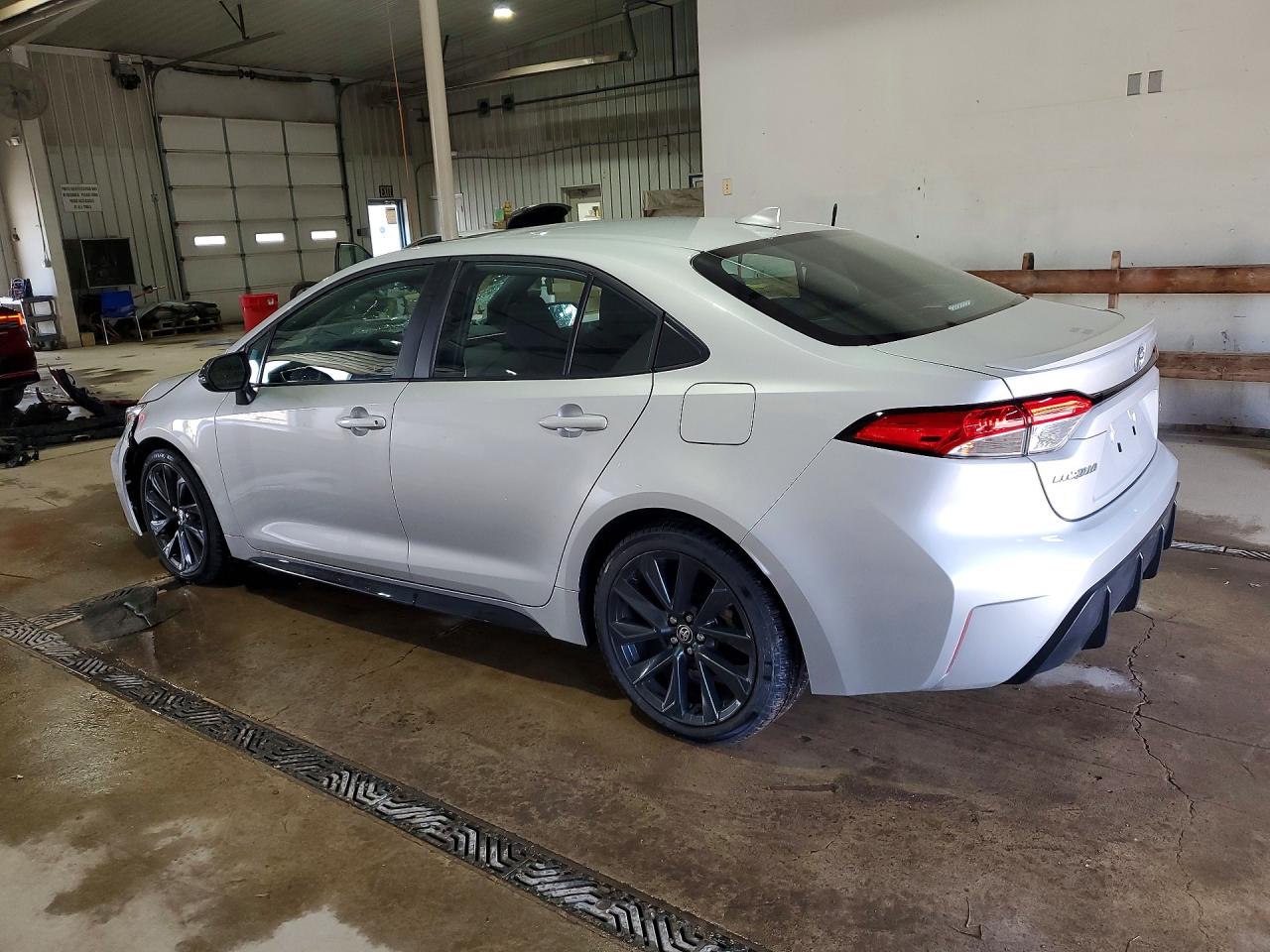 2024 TOYOTA COROLLA SE photo 3