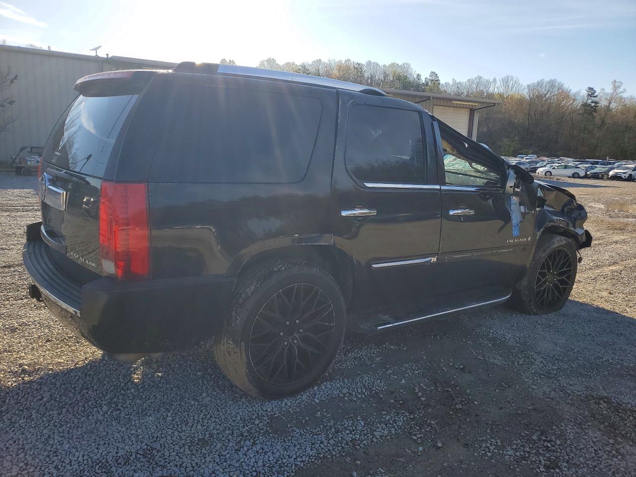 2007 CADILLAC ESCALADE LUXURY photo 3