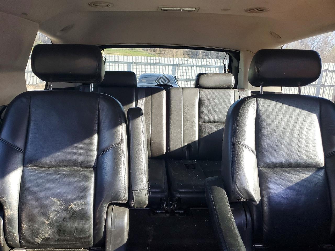 2007 CADILLAC ESCALADE LUXURY photo 10