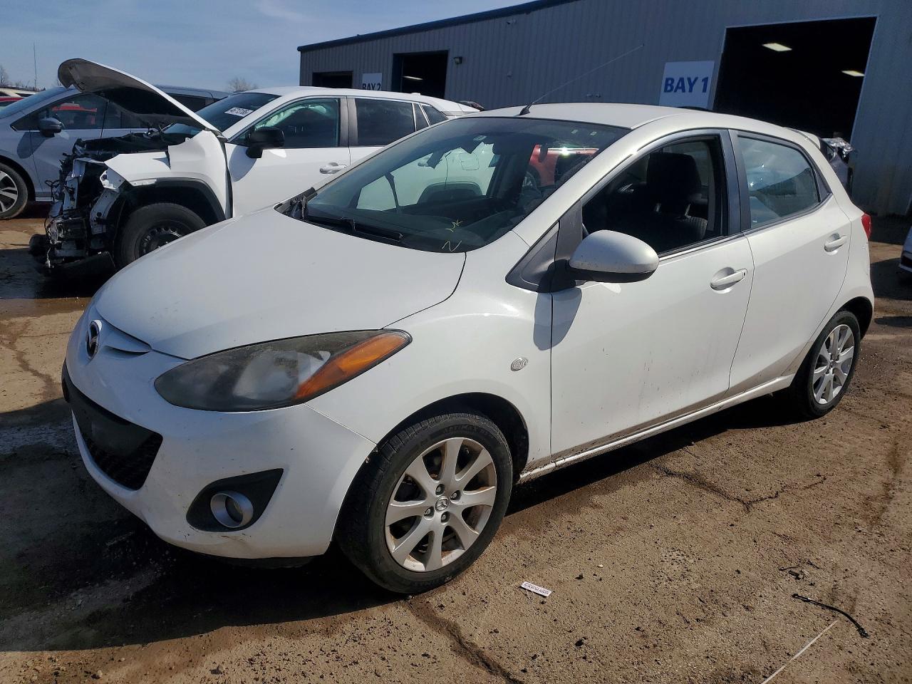 2012 MAZDA MAZDA2