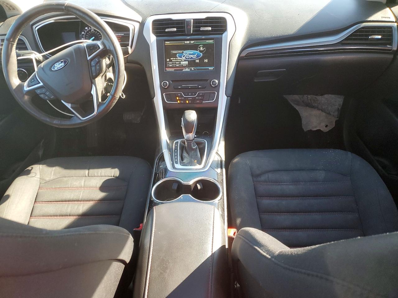 2016 FORD FUSION SE photo 15