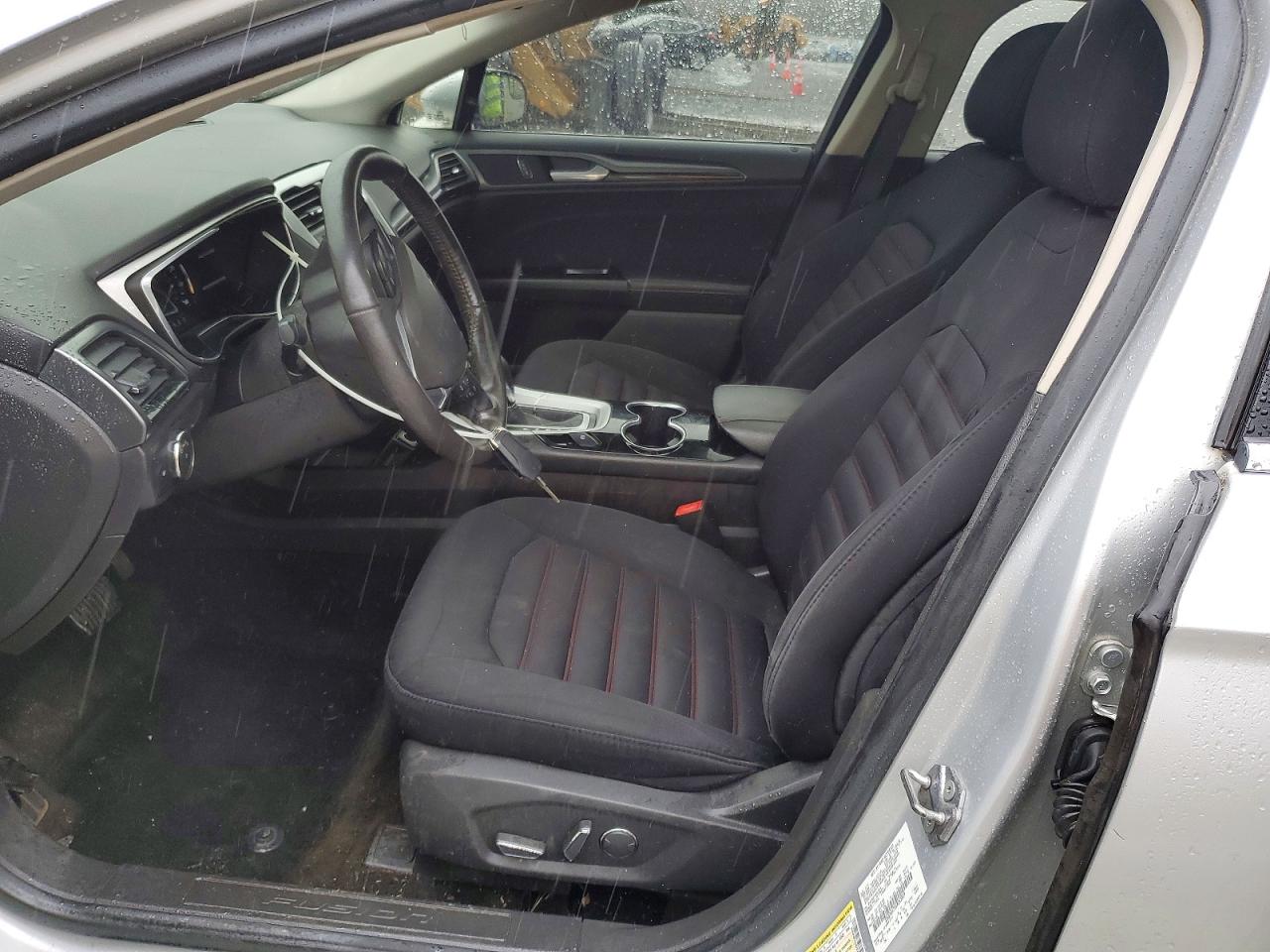 2016 FORD FUSION SE photo 13