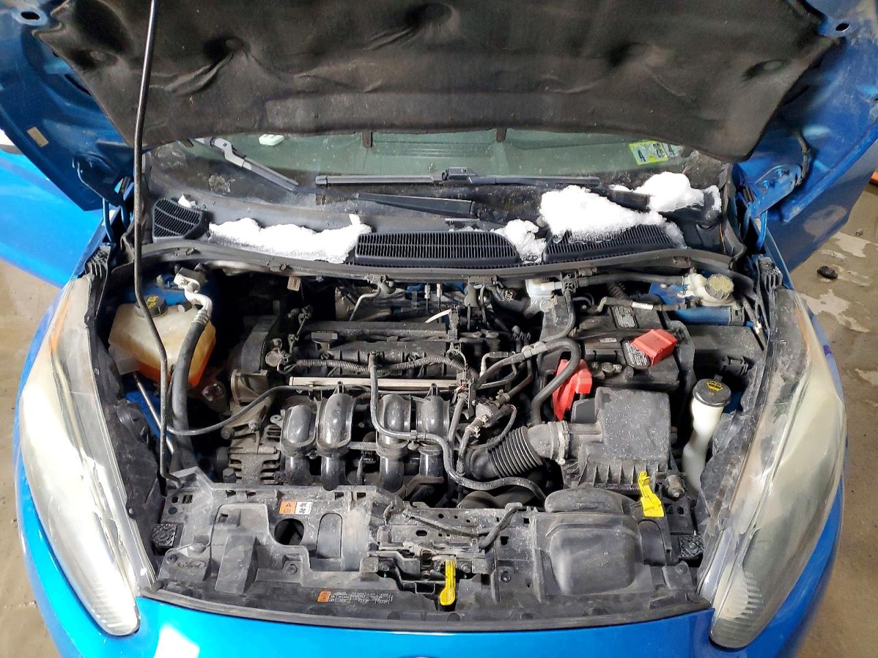 2016 FORD FIESTA SE photo 21