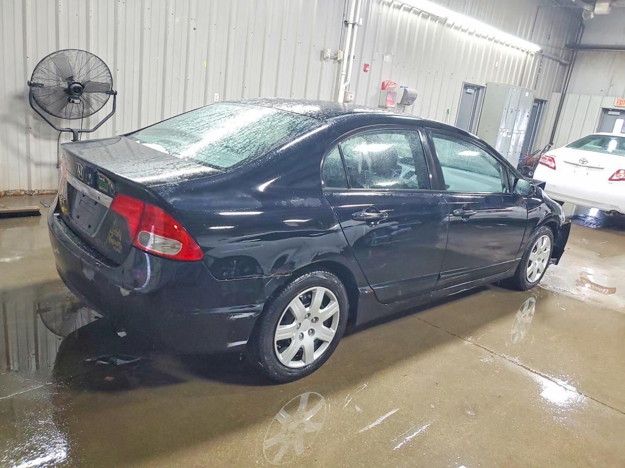 2010 HONDA CIVIC LX photo 5