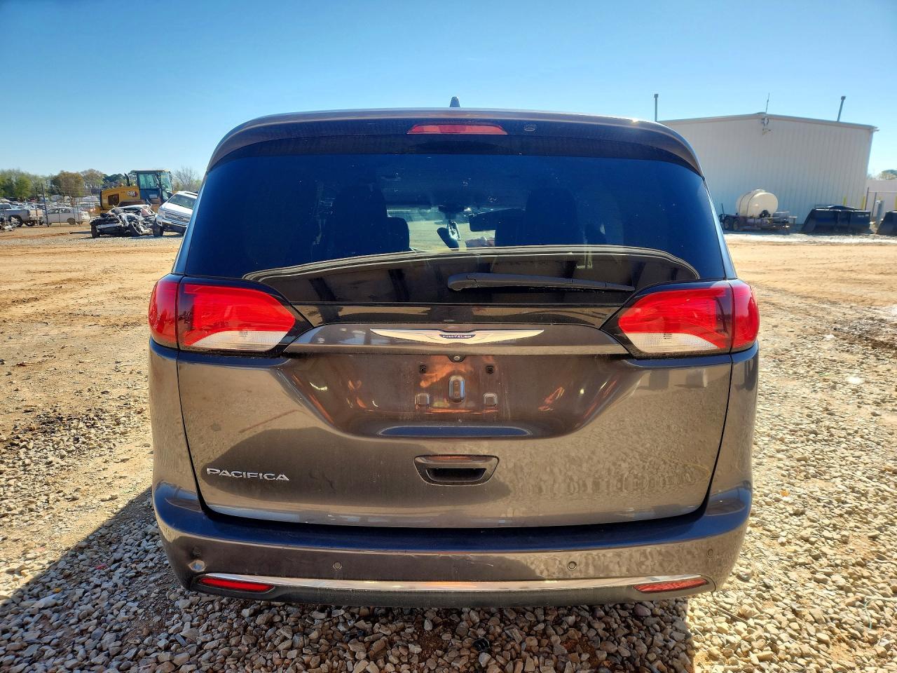 2019 CHRYSLER PACIFICA TOURING L photo 11