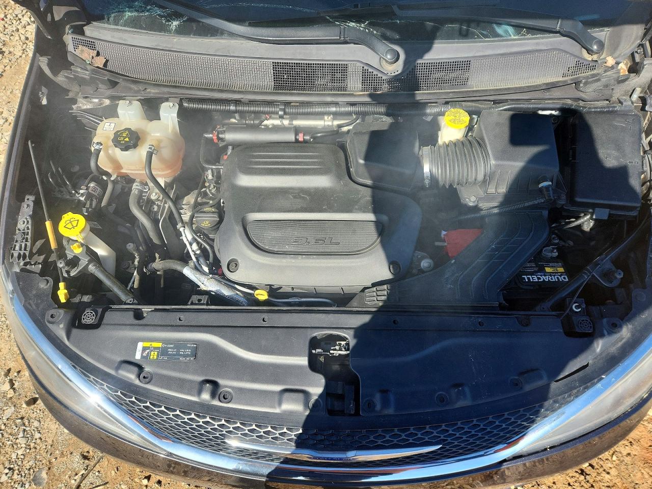 2019 CHRYSLER PACIFICA TOURING L photo 23
