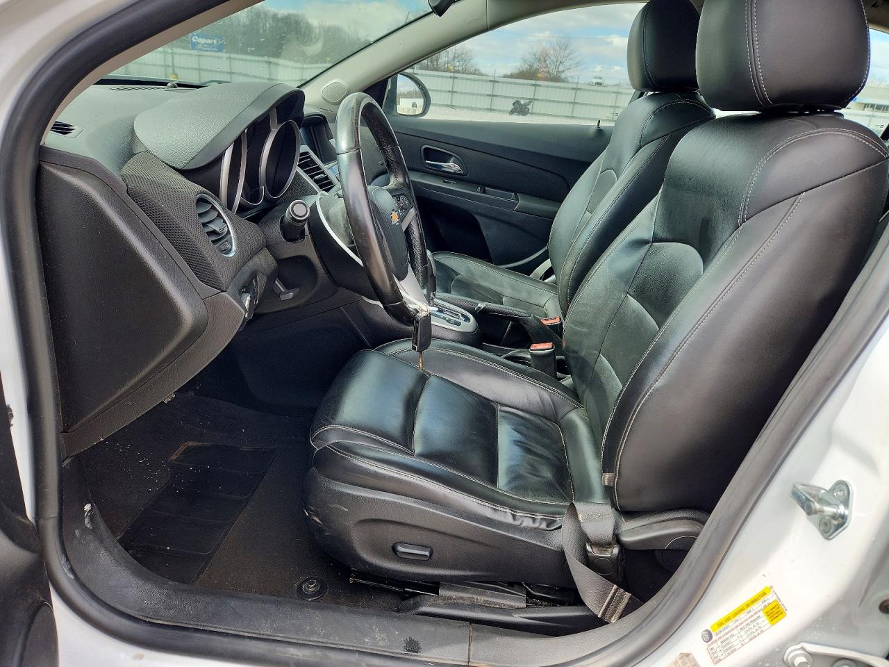 2015 CHEVROLET CRUZE LT photo 13