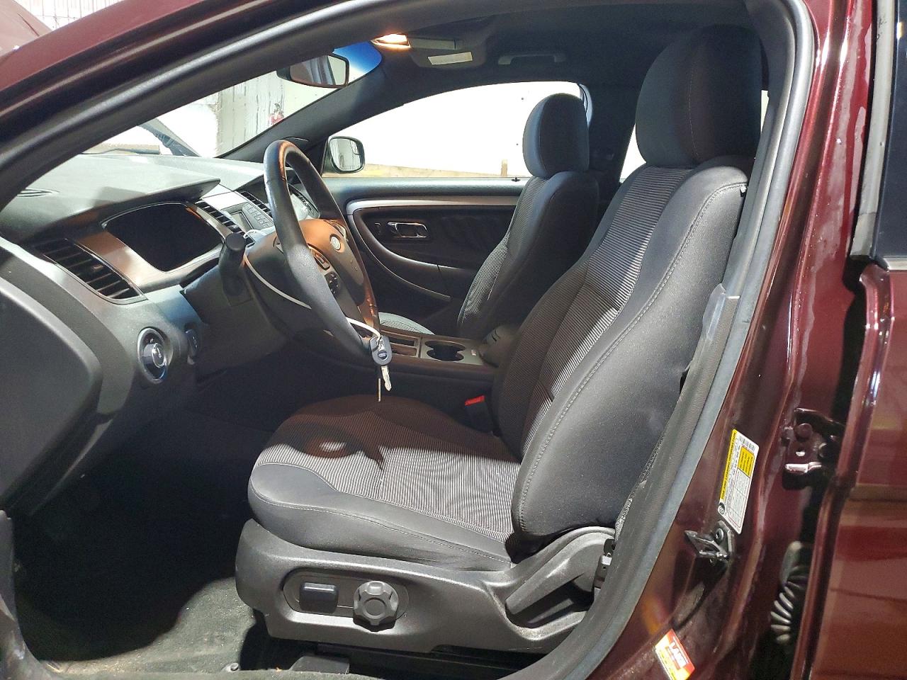 2018 FORD TAURUS SEL photo 7