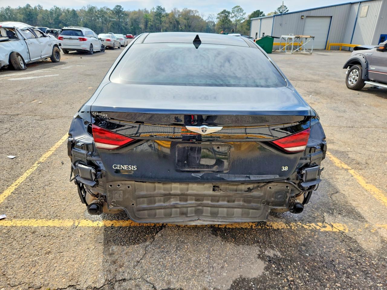 2015 HYUNDAI GENESIS 3.8L photo 6