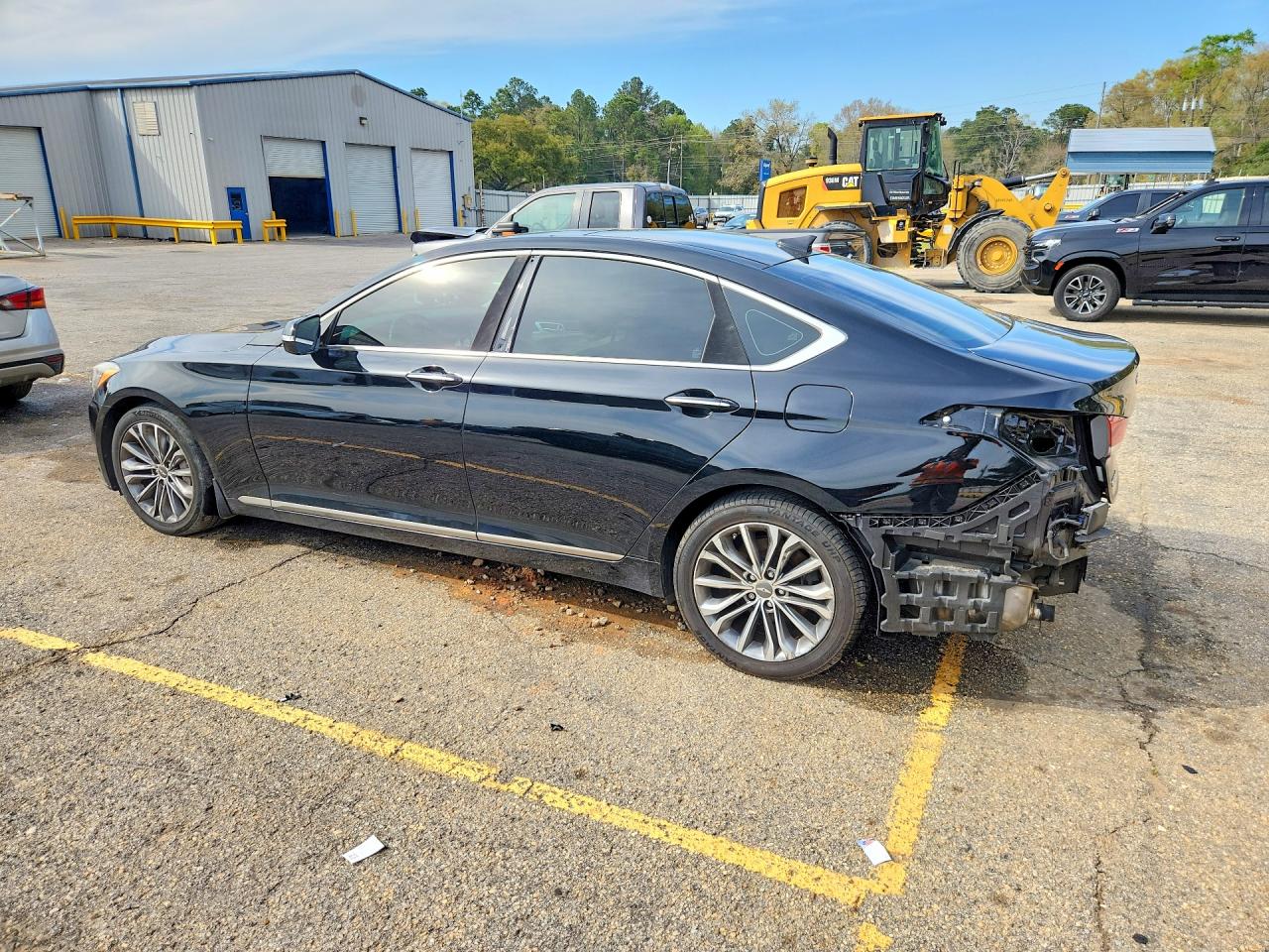 2015 HYUNDAI GENESIS 3.8L photo 2