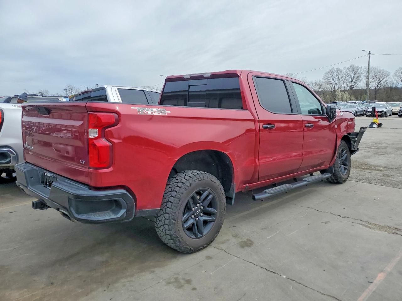 2019 CHEVROLET SILVERADO K1500 LT TRAIL BOSS photo 3