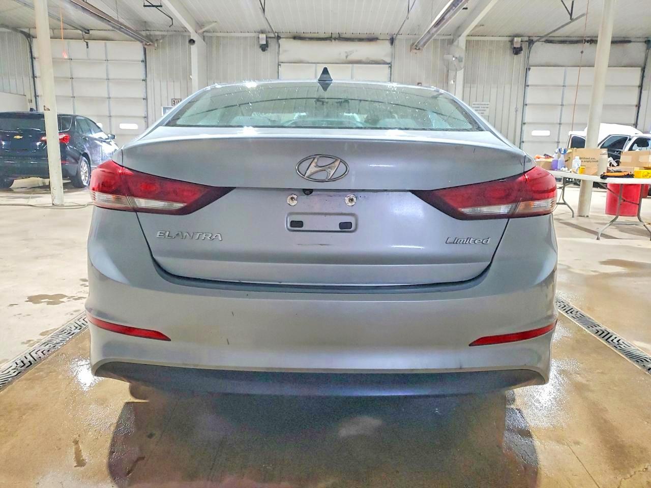 2017 HYUNDAI ELANTRA LIMITED photo 6