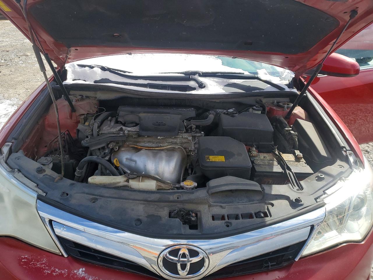 2012 TOYOTA CAMRY LE photo 11