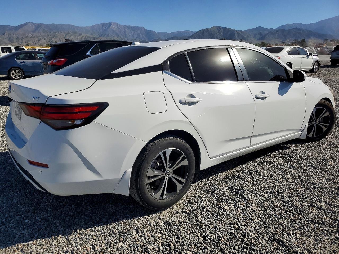 2022 NISSAN SENTRA SV photo 5