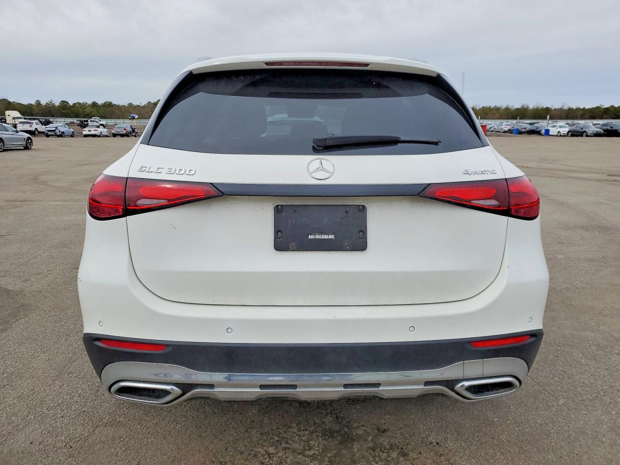 2025 MERCEDES-BENZ GLC 300 4MATIC photo 11