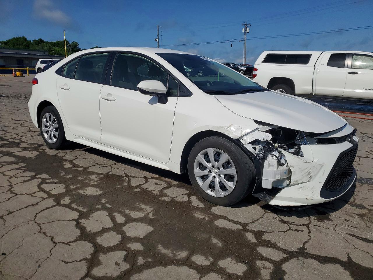 2021 TOYOTA COROLLA LE photo 7