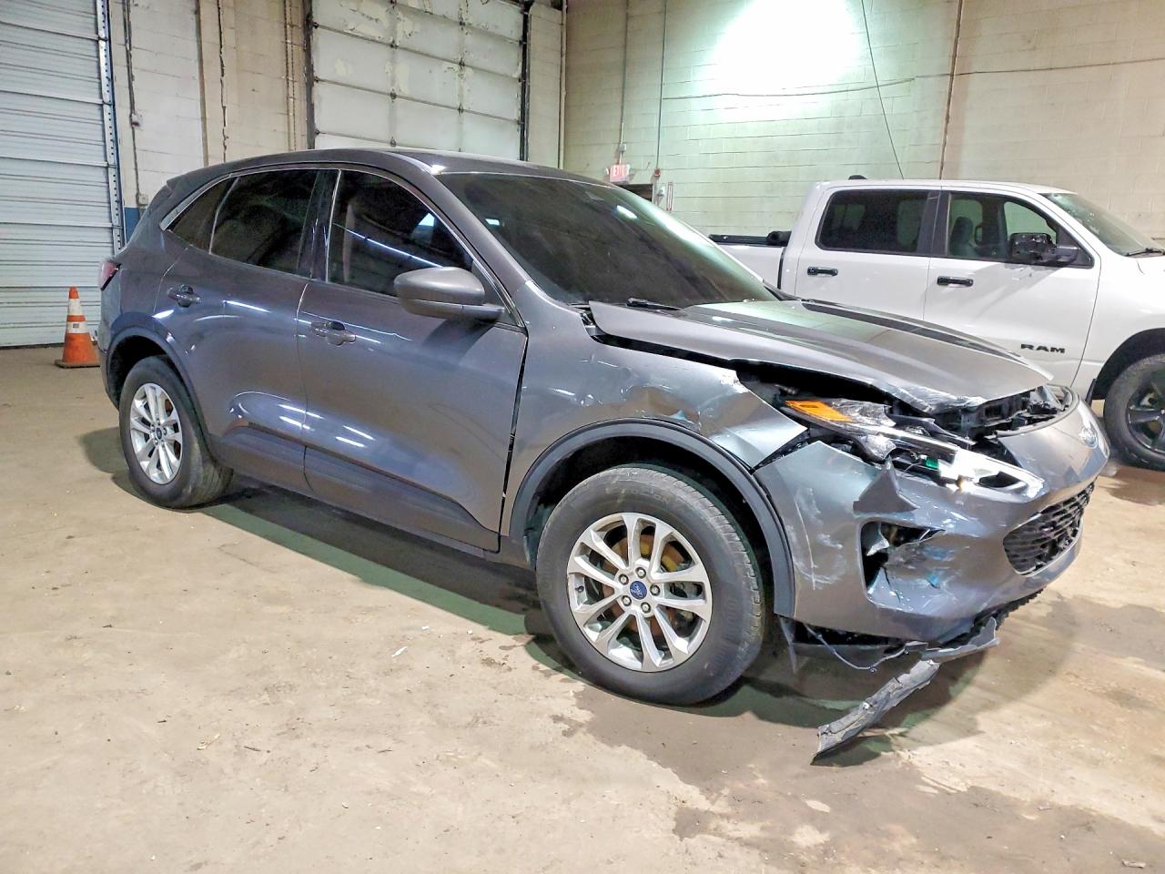 2022 FORD ESCAPE SE photo 7