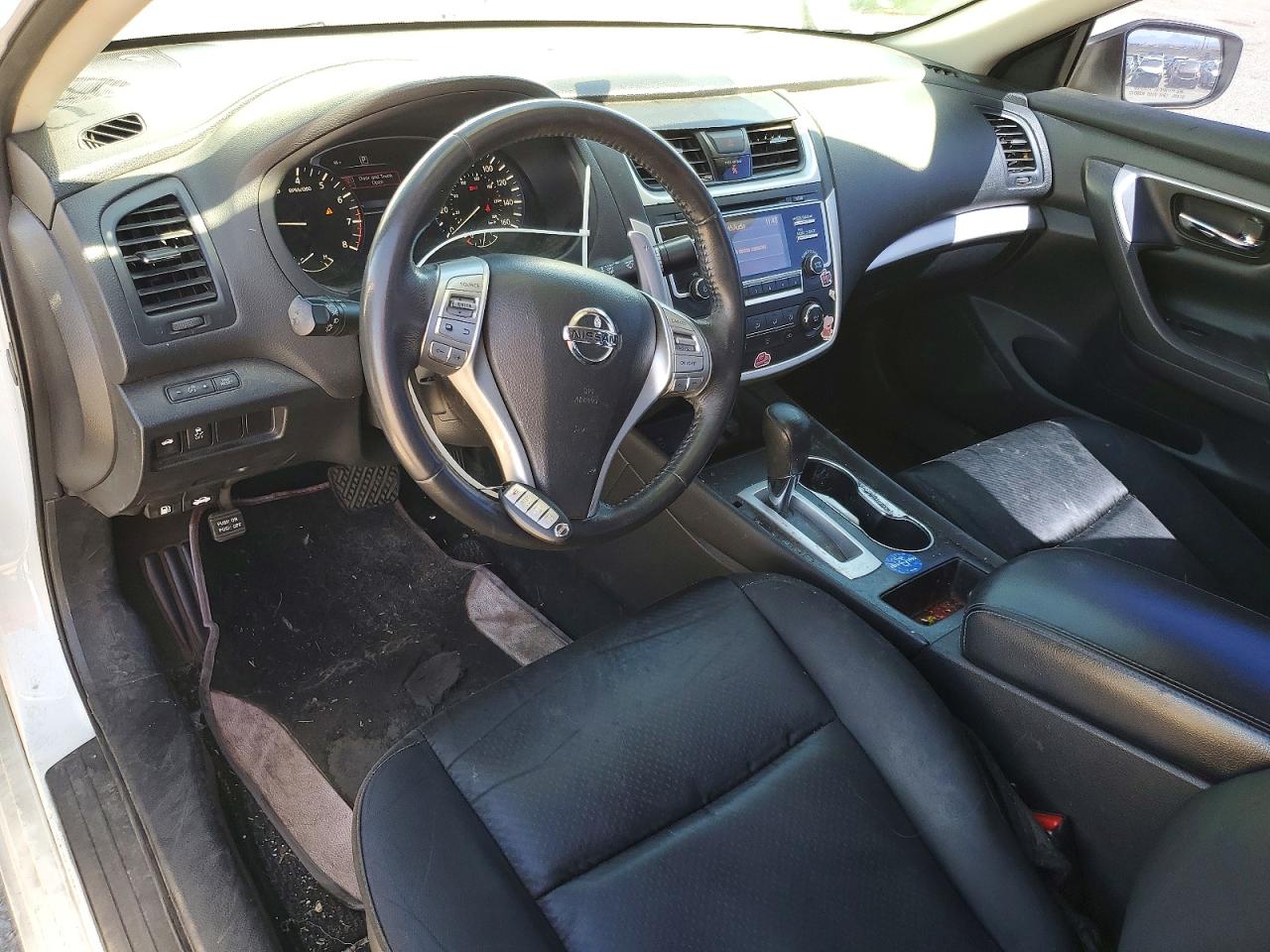 2017 NISSAN ALTIMA 2.5 SR photo 8
