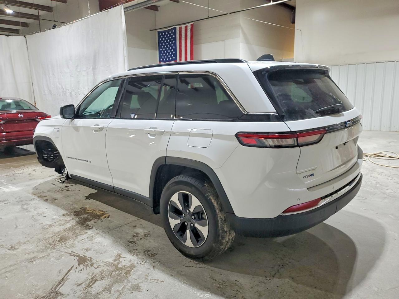2024 JEEP GRAND CHEROKEE LIMITED 4XE photo 3