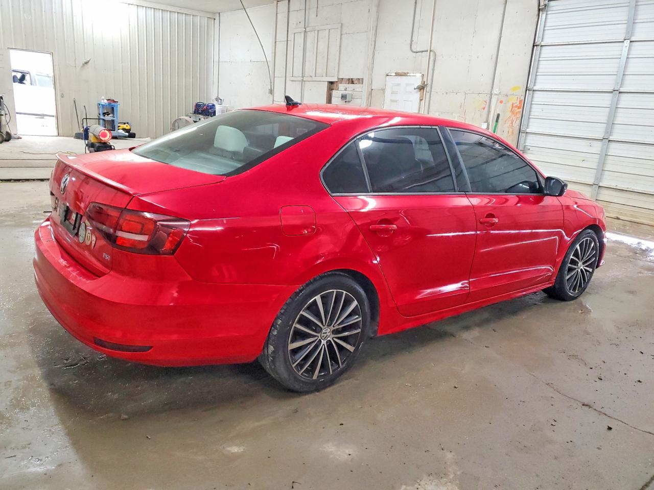 2016 VOLKSWAGEN JETTA SPORT photo 3