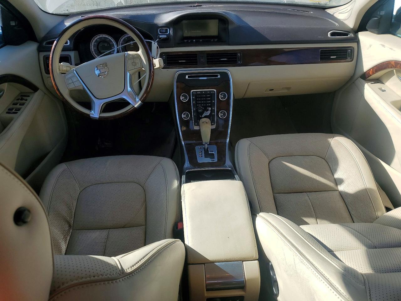 2012 VOLVO S80 3.2 photo 28