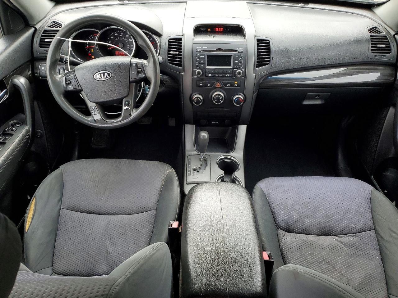2013 KIA SORENTO LX photo 15