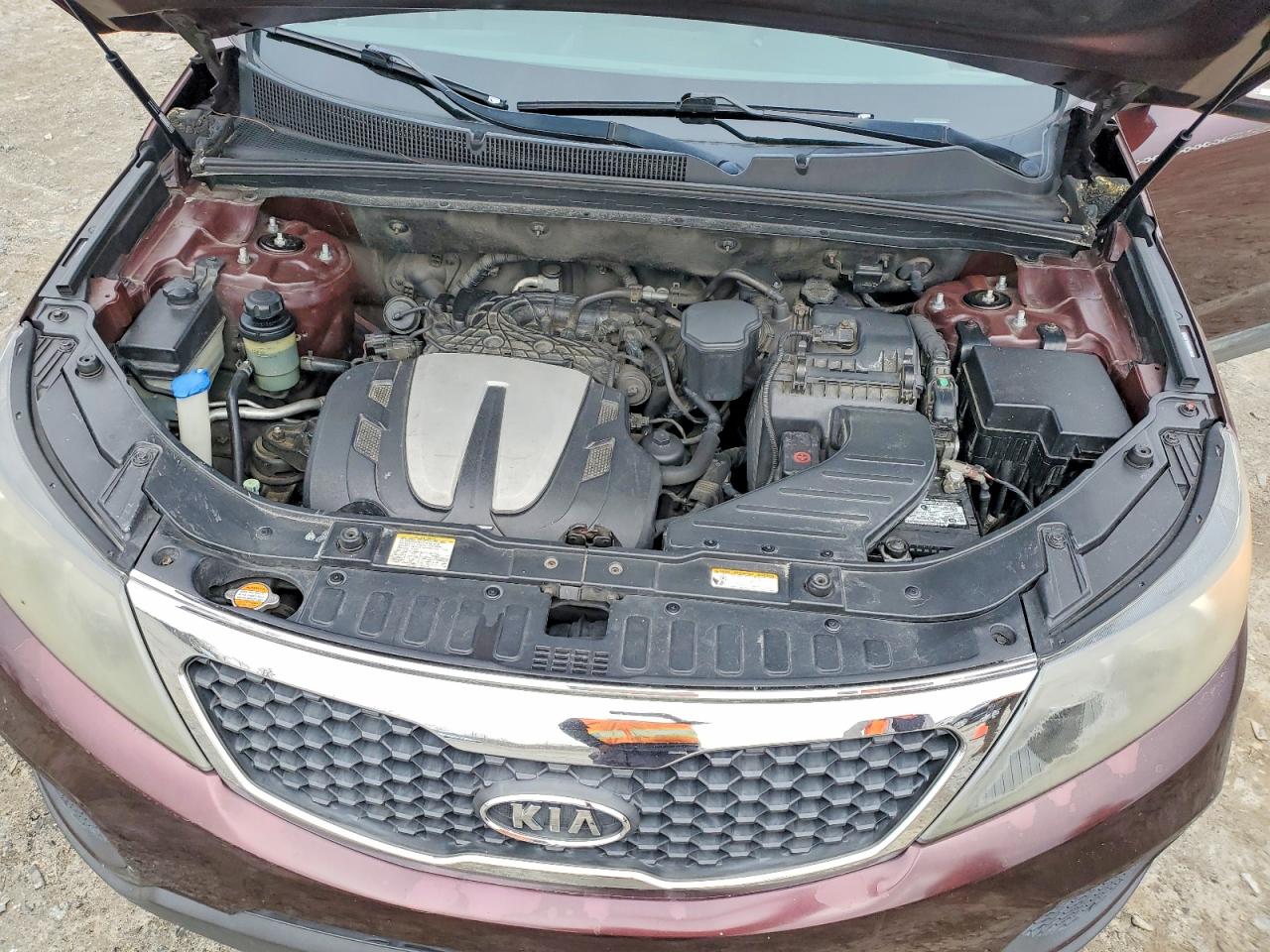 2013 KIA SORENTO LX photo 23