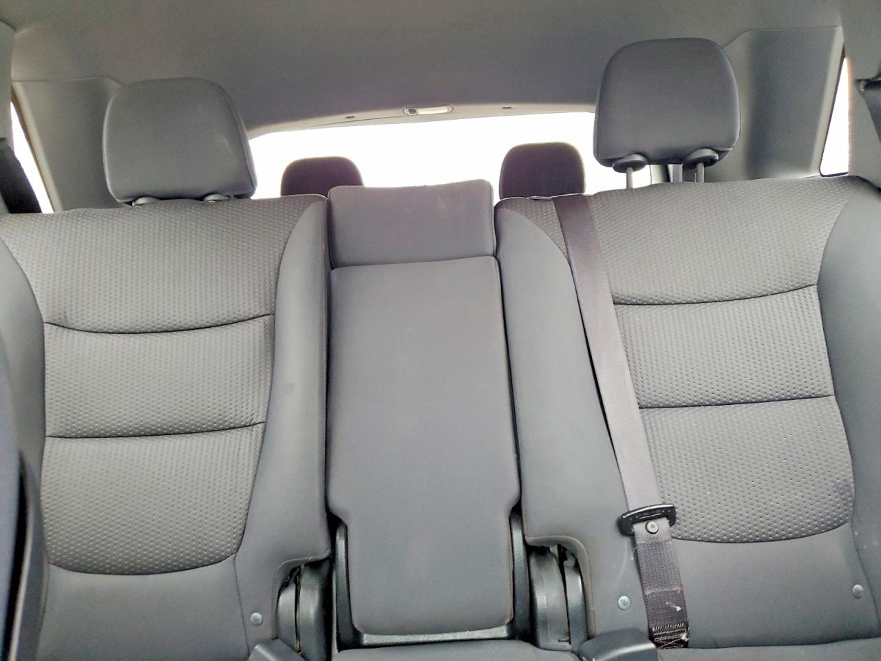 2013 KIA SORENTO LX photo 19