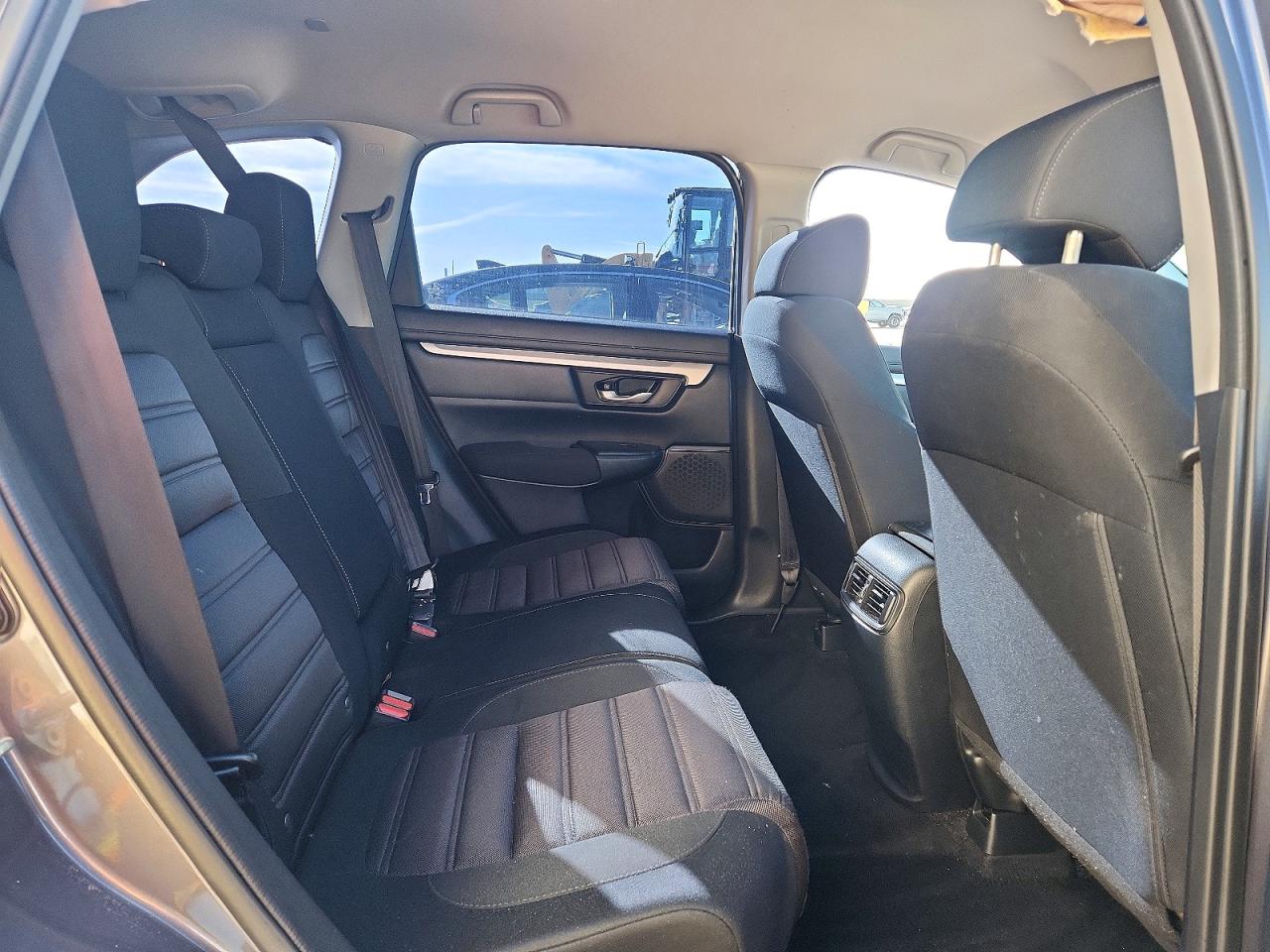 2018 HONDA CR-V LX photo 31