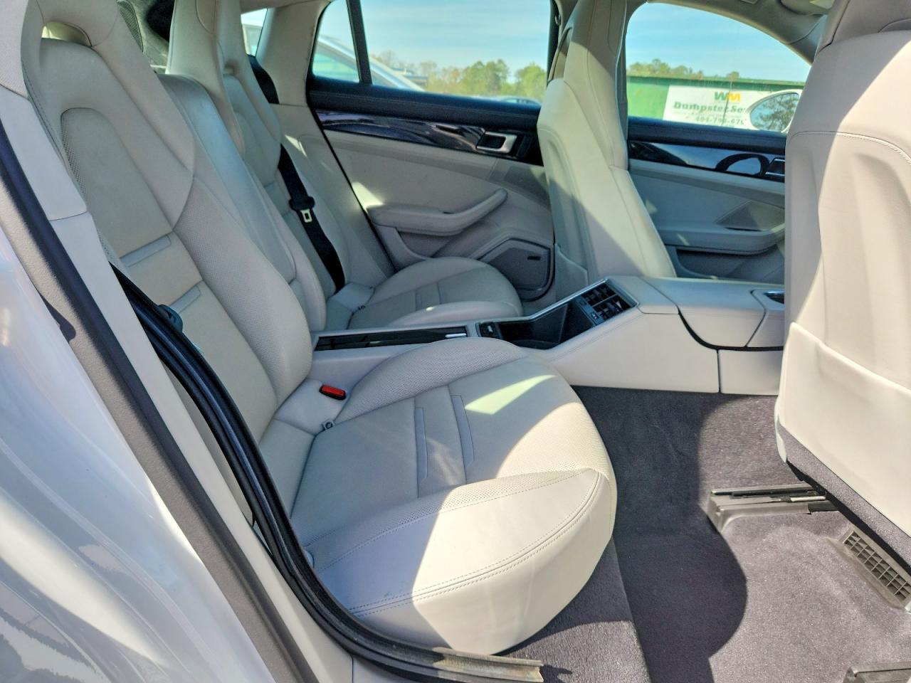 2019 PORSCHE PANAMERA BASE photo 19