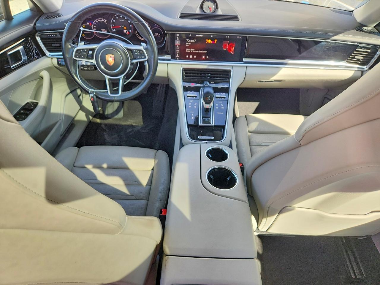 2019 PORSCHE PANAMERA BASE photo 15